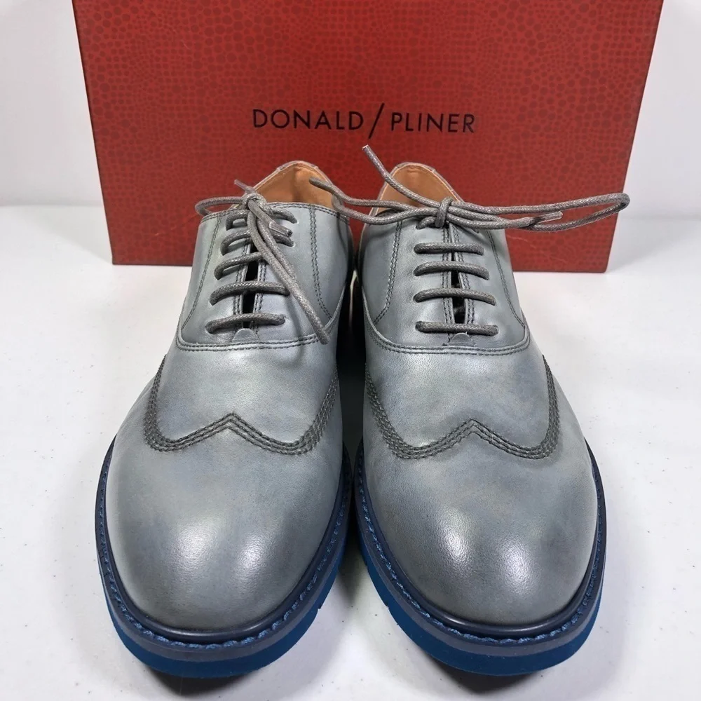 DONALD Pliner Men’s Sennet Oxford Wingtip Shoes